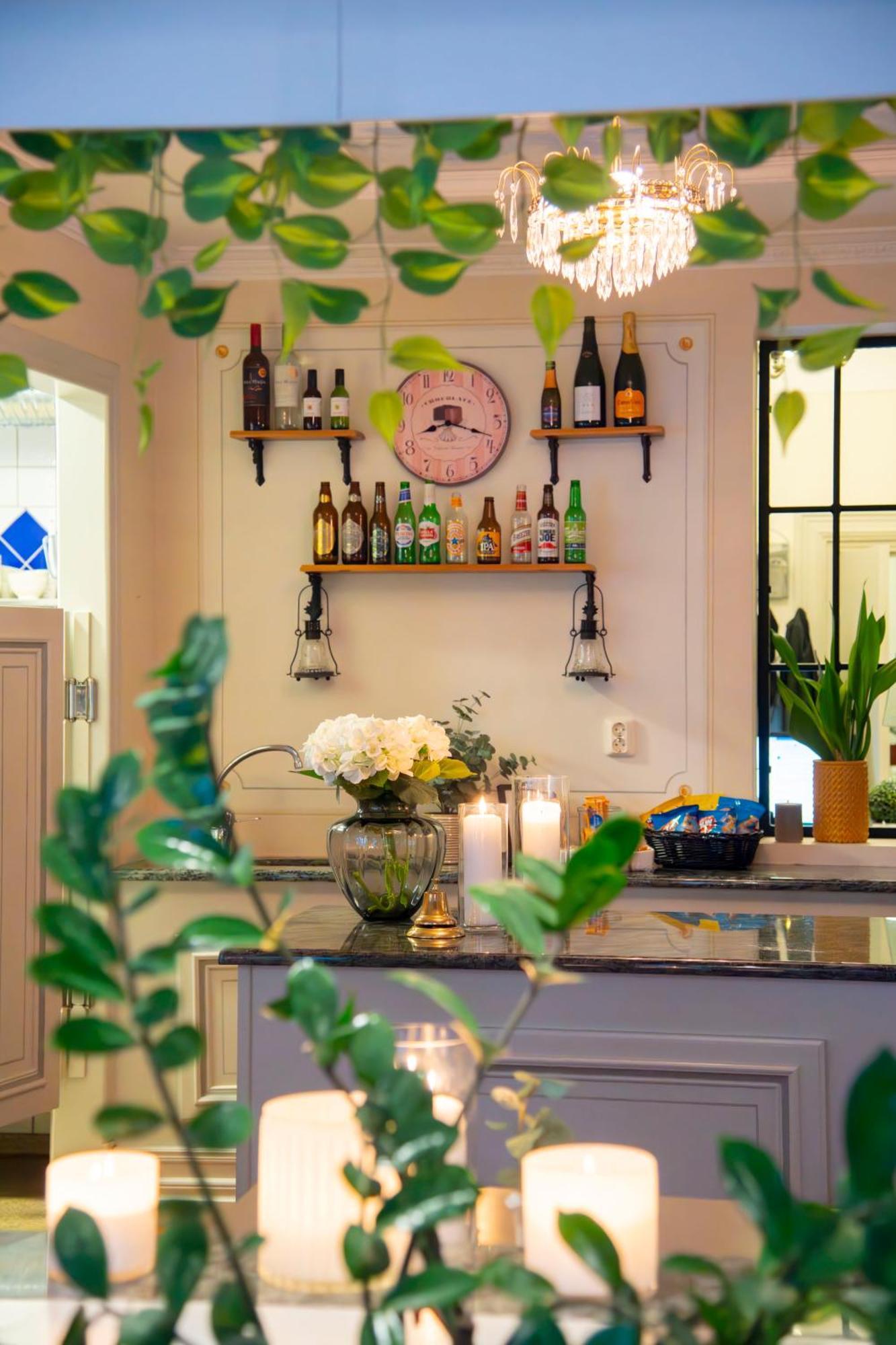 Park Hotel Linkoeping Fawlty Towers Buitenkant foto